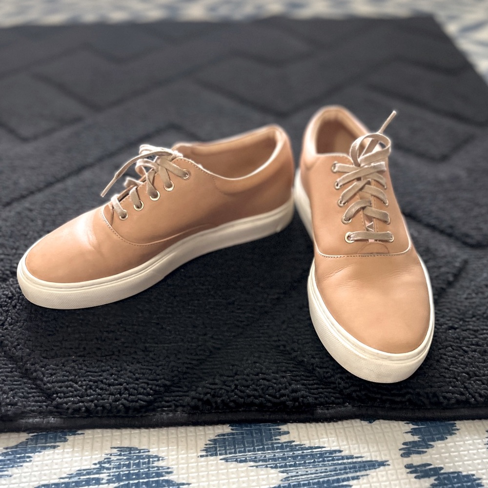 Nisolo Tan Sneaker